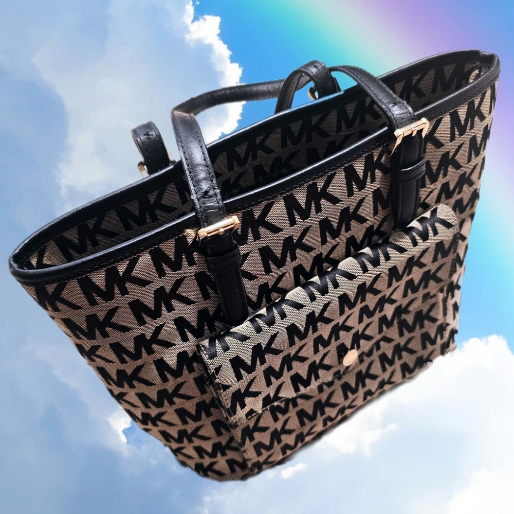 Michael Kors Black and Tan Hand Bag